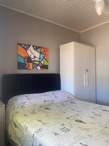 Casa condomínio com piscina