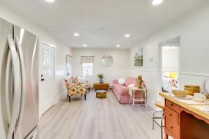 2 Mi to Hagar Beach Charming Home with Fire Pit!