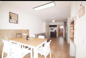 T2 Rez de jardin accès direct plage