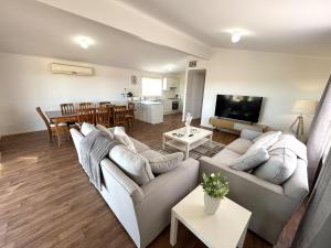 Diamond Shores - Entire Home in Balgowan