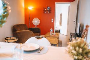 Appartements LE PETIT VOLTAIRE - Proche Centre Ville - Spacieux : photos des chambres