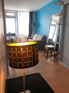 Loft 2 BR Loft Effeil tower AC by LCC Agency