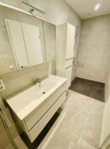 3 bedrooms w terrace&parking