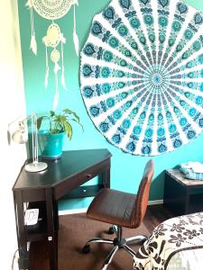 Workers Chev-Refinery Newly Remodeled