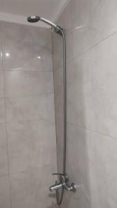 Impactante estudio a metros del Solar de la Abadia