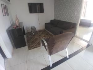 Casa pé na areia em Matinhos - uma quadra do mar