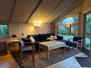 Family-Friendly Cottage Near The Beach