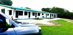 Sunshine Villas - 拉奇拉奇