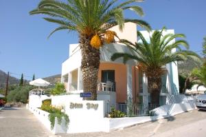 Blue Sky Hotel Apartments Argolida Greece