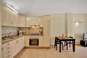 2 bedroom Apart Los Diamantes in Los Cristianos