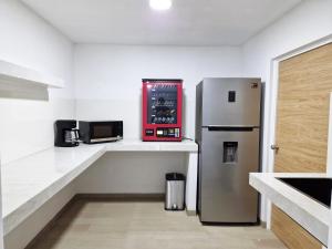 Encantadora Confortable Hab Familiar cerca Forum Majadas y Miraflores H14