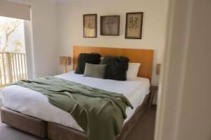 Villa 3br Tempranillo Villa located within Cypress Lakes Resort