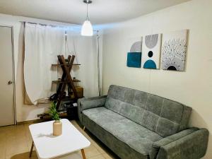 Casa B Héroes León