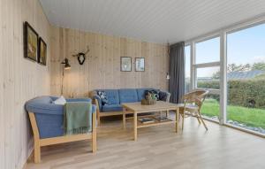 3 Bedroom Awesome Home In Ebeltoft