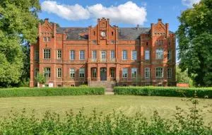 Amazing Apartment In Krakow Am See - Linstow