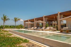 ONTO House Puerto Escondido