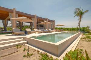 ONTO House Puerto Escondido