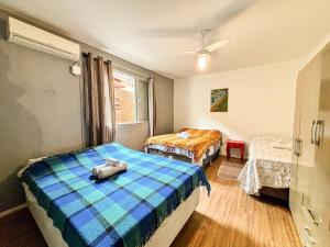 Apê Espaçoso, AC | 300m Praia de Canasvieiras