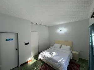 SoHo, NoMad, Park - Fernando de la Mora