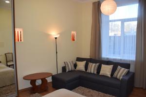 Near Citadel Apartment 2