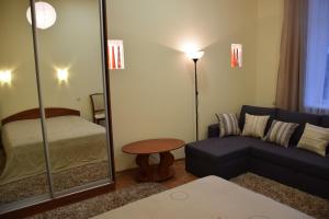 Near Citadel Apartment 2