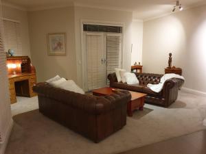 Sophisticated Elegance at the Gardens