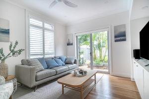 The Newtowner - In The Heart Of Newtown!