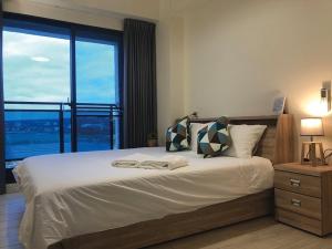 Phòng Giường Đôi Có Ban Công (Double Room with Balcony)