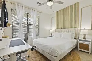 Spacious 1B w Pool Near Toyota HQ The Star Legacy West 1350 - Camey