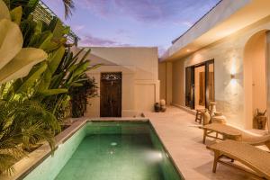Villa Joonam - Free Gym, Sauna & Pool - Canggu Luxury 2BR Villa
