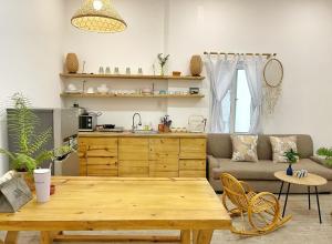 Vevy House - Homestay in Town