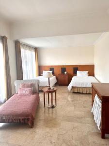 Turtledove Guesthouse - Ubytování bez kategorie ve městě Kerobokan