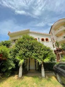 Maisons de Vacances et des appartements a Jijel - Talenndjast