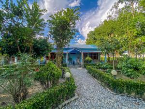 Hotel Tiger's Den - Peace Home, Family -an exciting adventurous park safari, arranger
