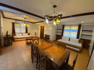 Club Balai Isabel Villa Nathaniel