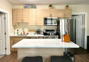 DT Stylish & Newly Renovated Home 2bdrm KQ beds Sea Tac 6 Miles - Maple Valley DT Stylish & Newly Renovated Home 2bdrm KQ beds Sea Tac 6 Miles - Maple Valley