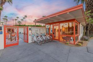 Mojave Resort - Adults Only