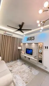 Inara Homestay - Salak South