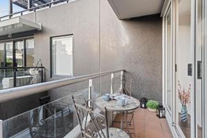 Modern Nomads Southbank Stunning 2 Bedroom Apt with Carpark