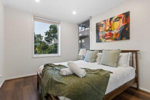 Modern Nomads Southbank Stunning 2 Bedroom Apt with Carpark
