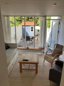 Nyrenoveret charmerende byhus