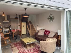 Great country-style house with a courtyard