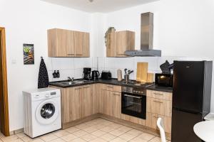 CosyHomes24 - Centrally with parking space - HA01