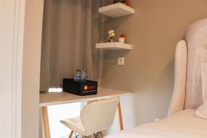 Restful and Simply Studio Tokyo Riverside PIK 2 Apartment By Travelio