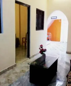 Mother Hostel - Varanasi