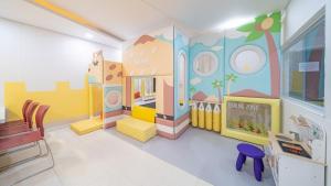 Gapyeong Wow Kids Pool Villa