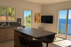 De la mer aux citronniers