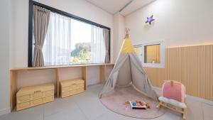 Gapyeong Wow Kids Pool Villa