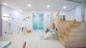 Gapyeong Wow Kids Pool Villa
