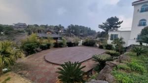 Jeju Yongsan Youth Hostel